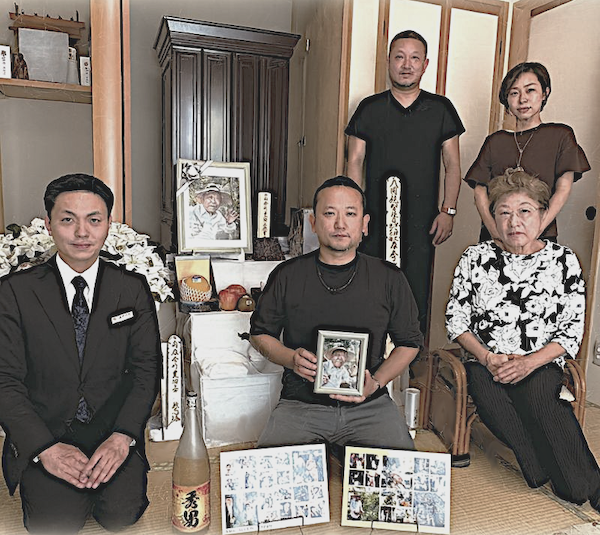 <お客様の声　第50章>　複数の葬儀社のお話を聞いた中で、私たちの 想いに一番寄り添ってくださると感じました。